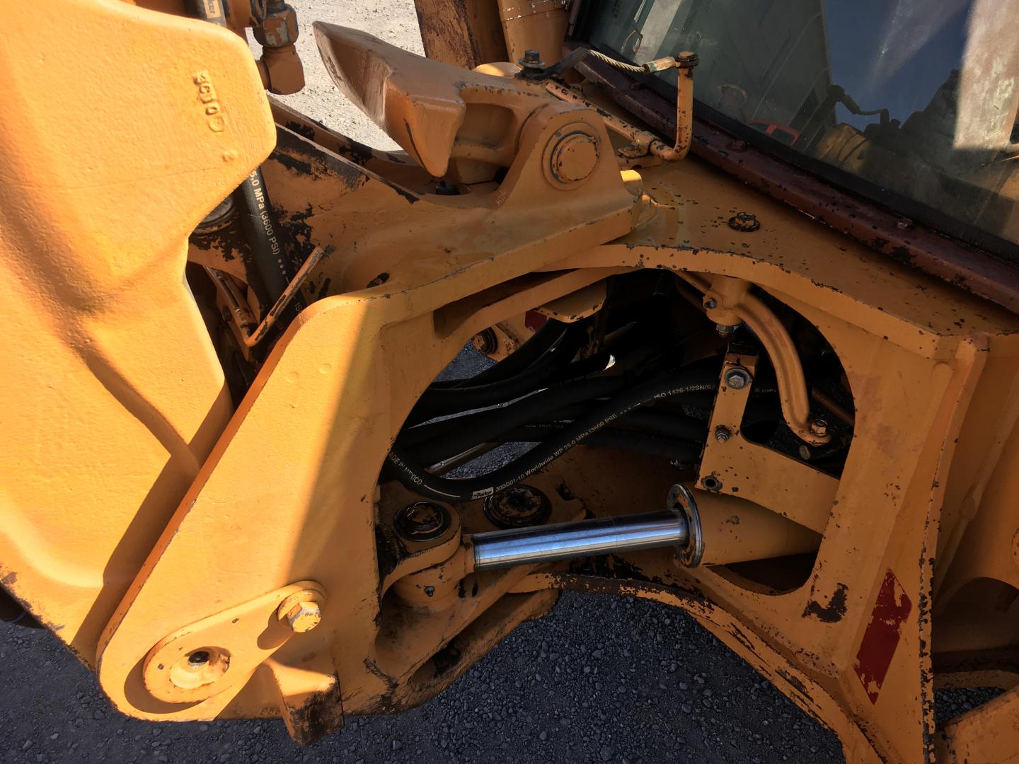 ./imagenes/INVOICE/2019/15940/RETROEXCAVADORA CASE 580SK (13).JPG